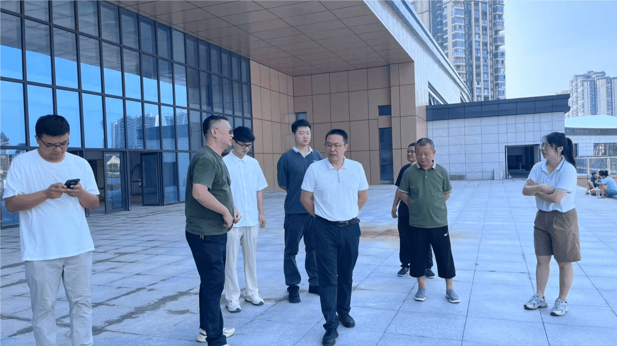 图片1 图片1